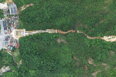 国土空间开发建设：诸暨市五泄镇泄峰村五泄风景区停车场北侧山体泥石流地质灾害勘查及设计